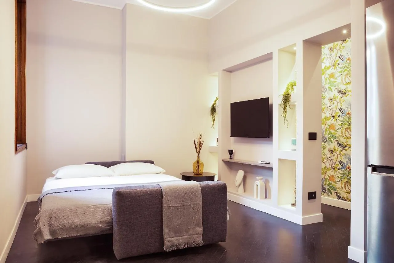 Hl Luxury Apartment - Duomo, Galleria Unione 5 Milan 0*,